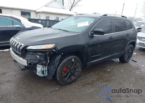 2017 Jeep Cherokee Latitude 4X4 z USA, uszkodzony, nr VIN 1C4PJMCSXHW590748